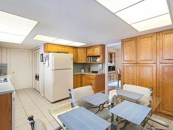 3rd image of 7825 SW 148th St