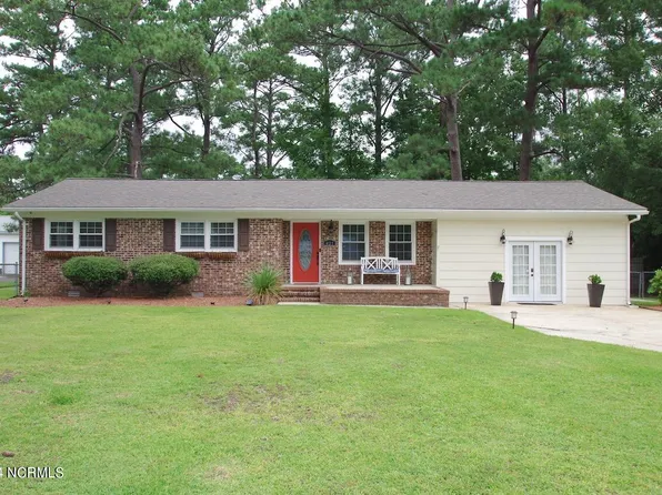 421 Scott Avenue, Jacksonville, NC 28546