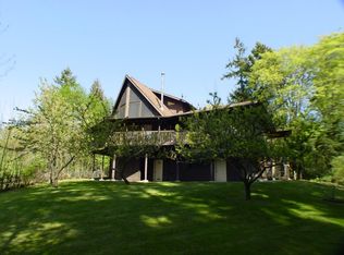 23322 Old Mill Rd SW, Vashon, WA 98070