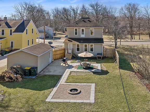 2nd image of 430 LaValle Street