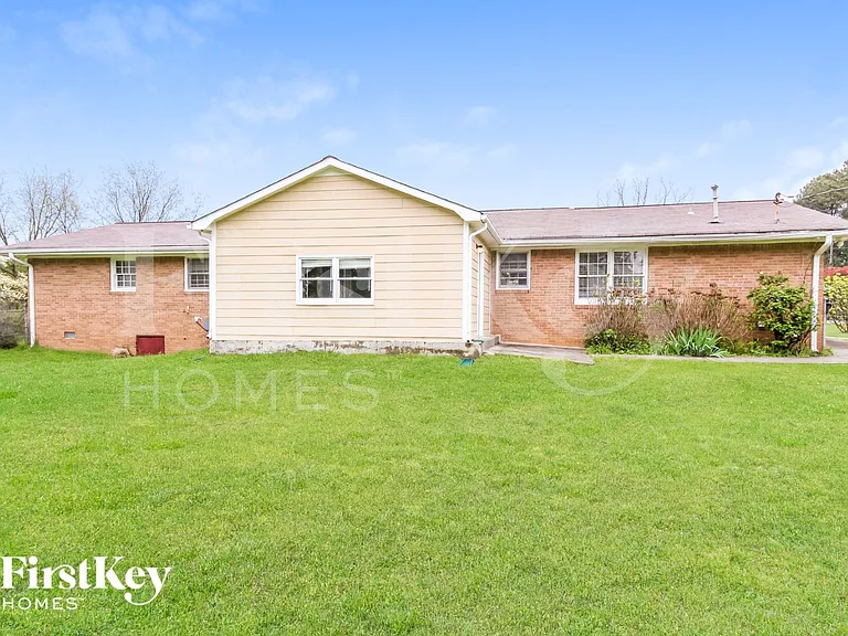2256 Street Deville — Photo 15