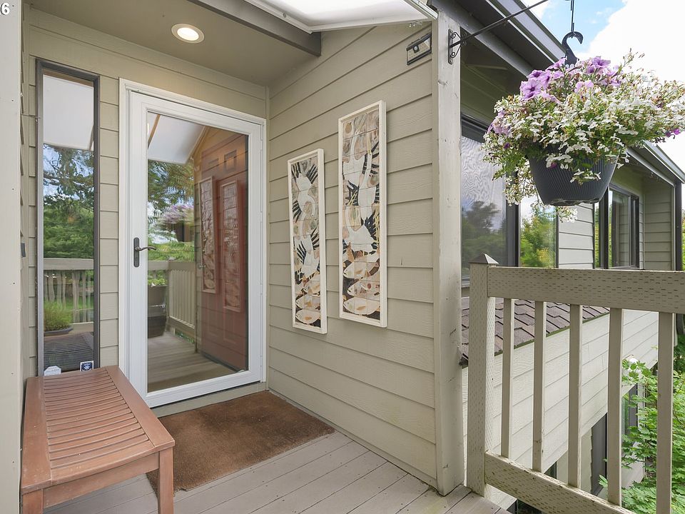 1st image of 2094 Lake Isle Dr