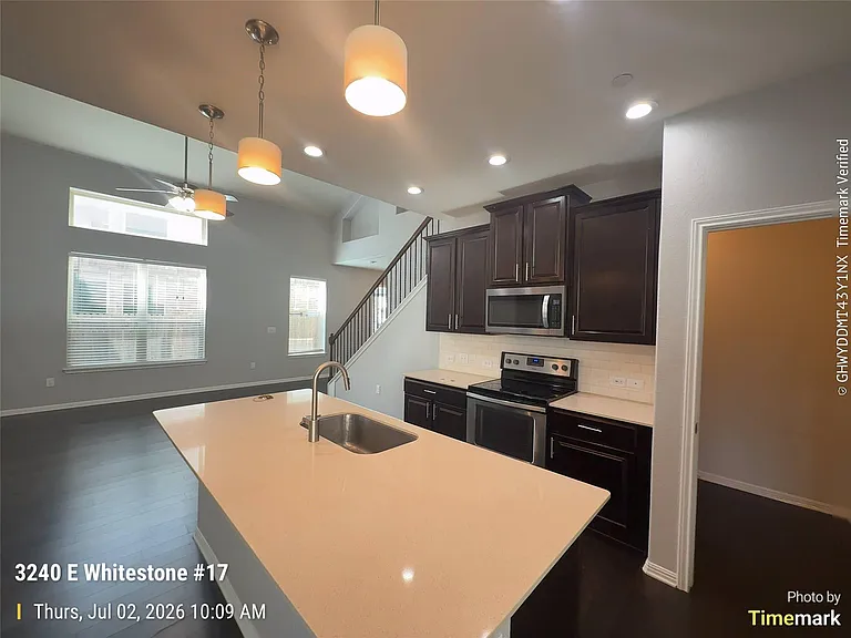 3240 E Whitestone Blvd #17 — Photo 21