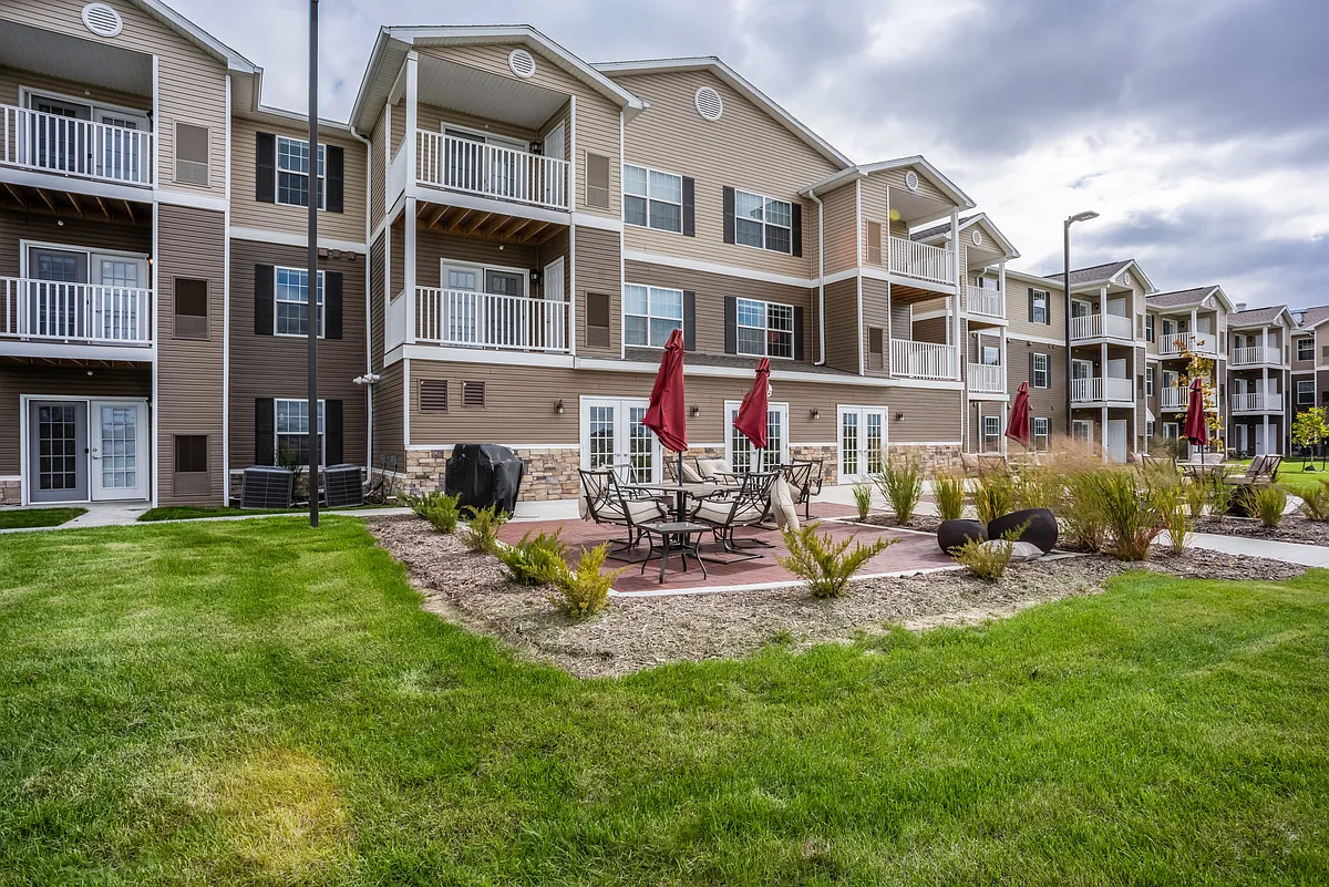 Building Photo - Connect55+ Ankeny