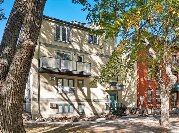 UNIT 304-423 4th AVENUE N, Saskatoon, SK S7K 2M4