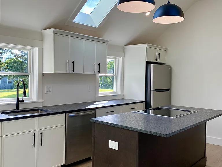657 Waquoit Hwy #2B — Photo 1