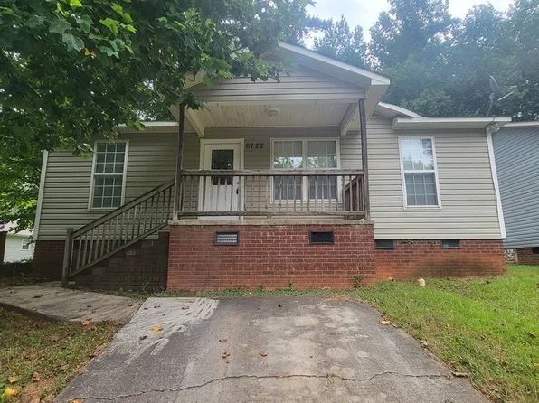 6722 Rockwell Blvd, Charlotte, NC 28269
