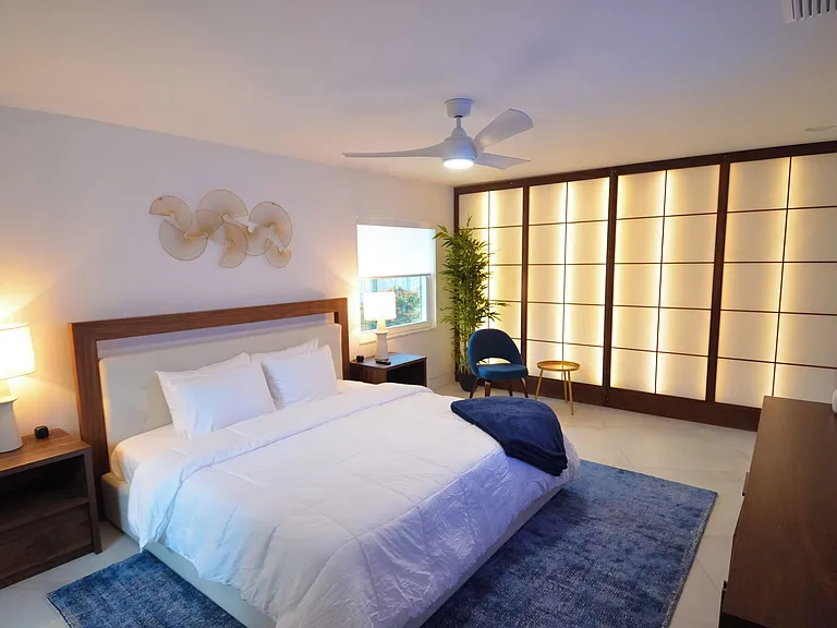 Master bedroom, 70" smart TV, master bath ensuite, large walk in closet