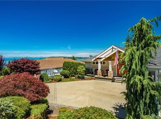 2809 Chambers Bay Dr, Steilacoom, WA 98388