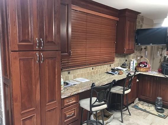 3rd image of 9050 Union Tpke APT 18K