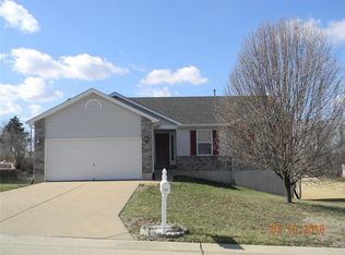 533 Pevely Heights Dr, Pevely, MO 63070