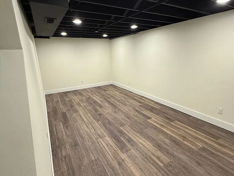 Prairie Grove Townhomes — Photo 41