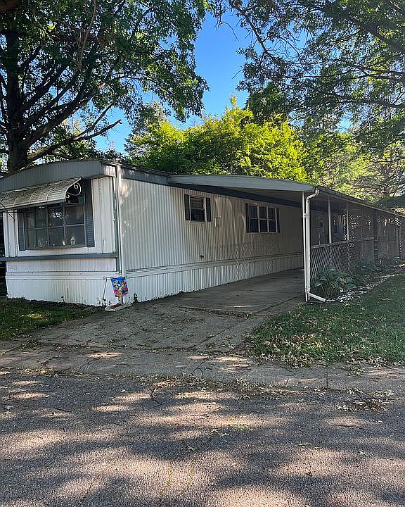 1st image of 109 Harold Dr