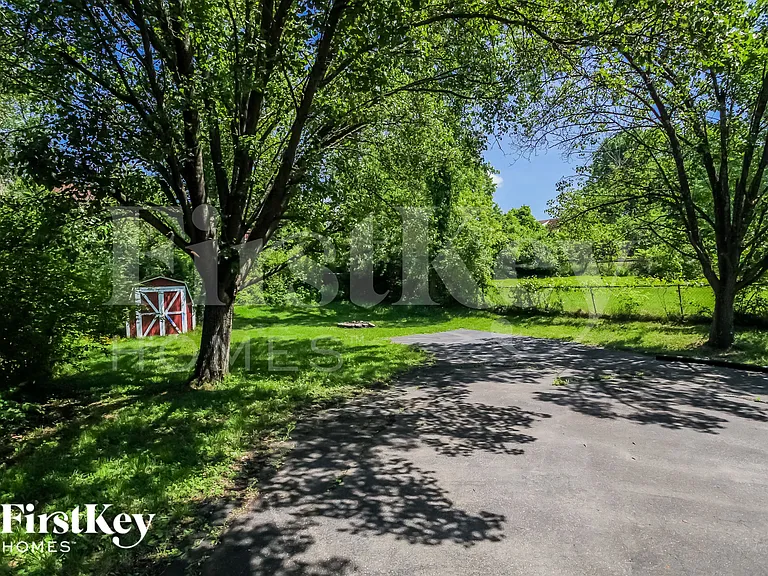 5256 Ponce Ln — Photo 15