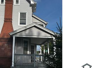 246 Walnut St #1, Springfield, MA 01105