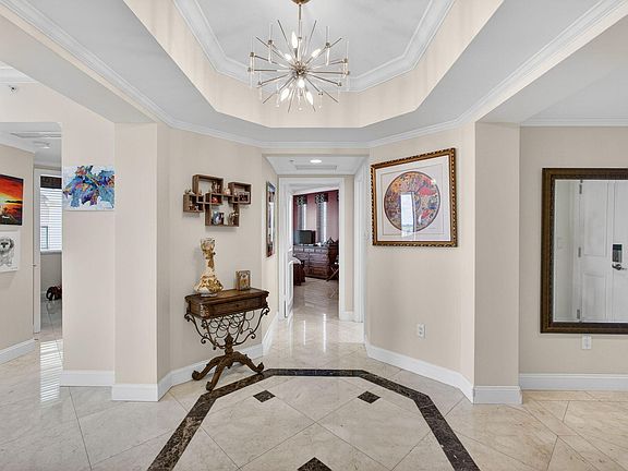 4th image of 3610 Gardens Parkway #601a