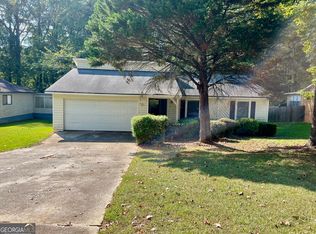 8233 Creekline Ct, Riverdale, GA 30274