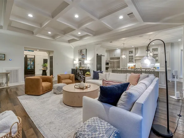 923 Chinquapin Pl, Houston, TX 77094