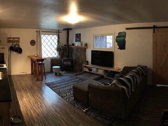 4th image of 2573 Kubel Ave