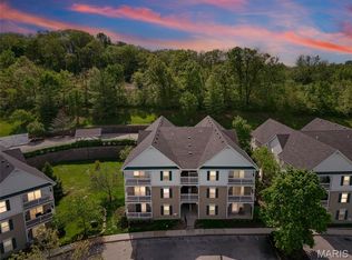 1133 Arbor Creek Dr APT 2B, Saint Louis, MO 63122