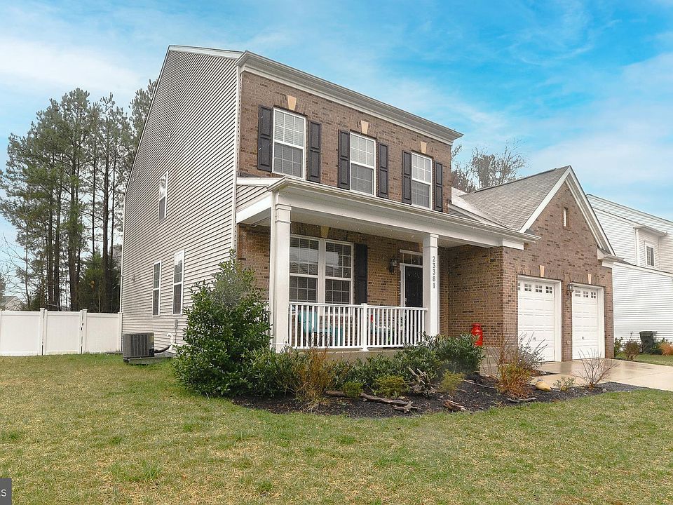 1st image of 23381 Lilliflora Dr