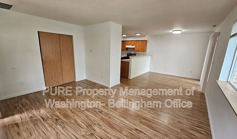3255 Racine St #102 — Photo 1