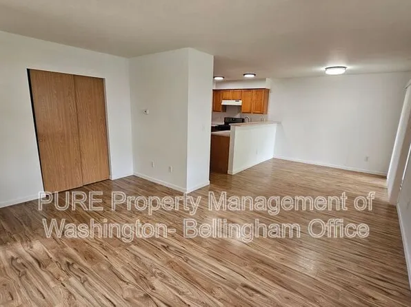 3255 Racine St APT 102, Bellingham, WA 98226