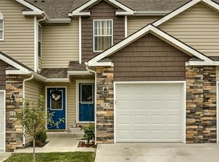 213 Pointe Ln, Raymore, MO 64083