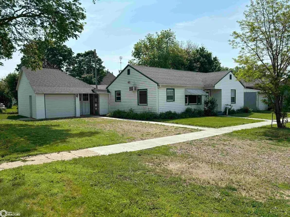 1517 12th St, Eldora, IA 50627