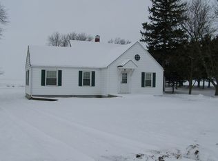 4911 N 2700 East Rd, Forrest, IL 61741