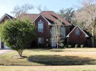 1305 Texas Ave, Sweeny, TX 77480