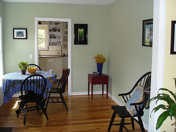 5th image of 273 Chorro St