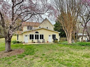 260 Sun Park Ln, Huntingtown, MD 20639