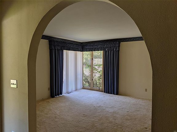 Large formal living room