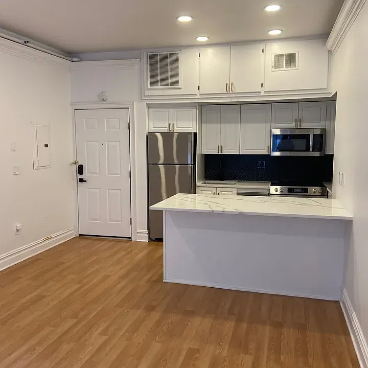 99 Orange St #230