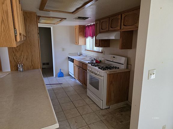 4th image of 620 Ginger Ave