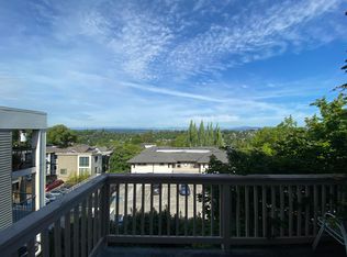 206 23rd Ave E UNIT 2, Seattle, WA 98112