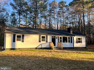 1950 S Tidwells Rd, Montross, VA 22520