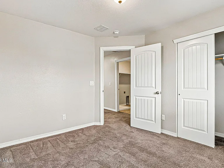 6173 Hidden Passage Ave — Photo 36