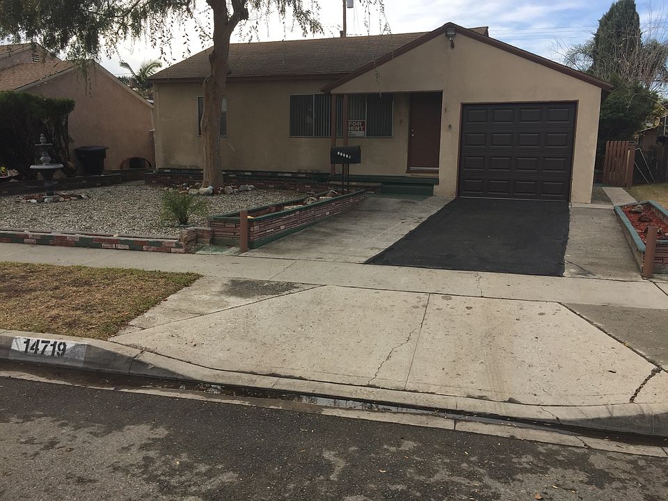 1st image of 14719 Clarkdale Ave