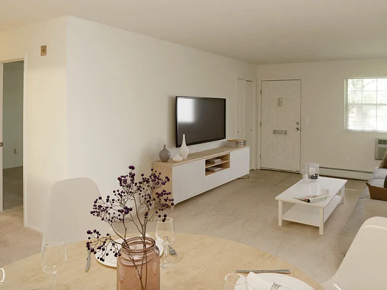 Villas at Pine Hills — Photo 9