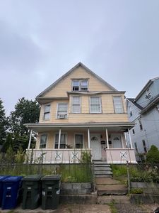127-129 Merriam Street, Bridgeport, CT, 06604