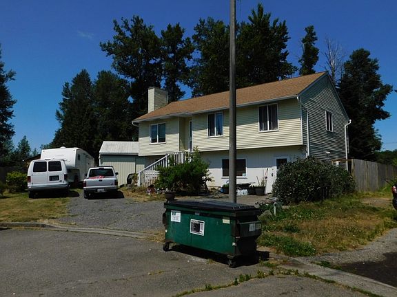 2nd image of 4603 135th St NE