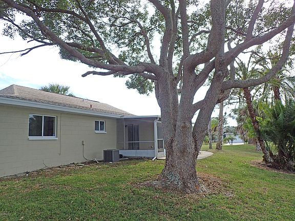5th image of 432 Via Salerno Ct