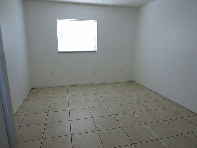 2nd image of 4532 Swift Rd APT 101B