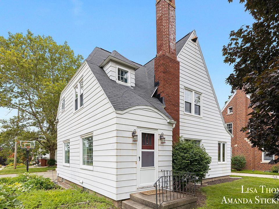 1st image of 481 Eleanor St NE