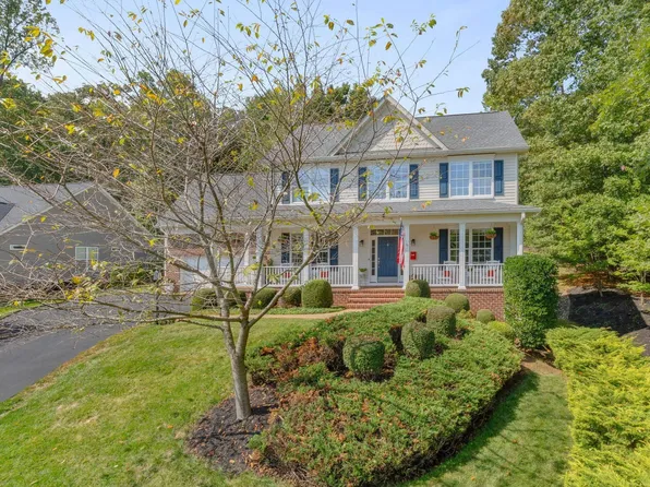 397 Lake Dr, Ruckersville, VA 22968