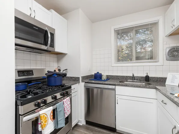 101 North Ripley Apartments