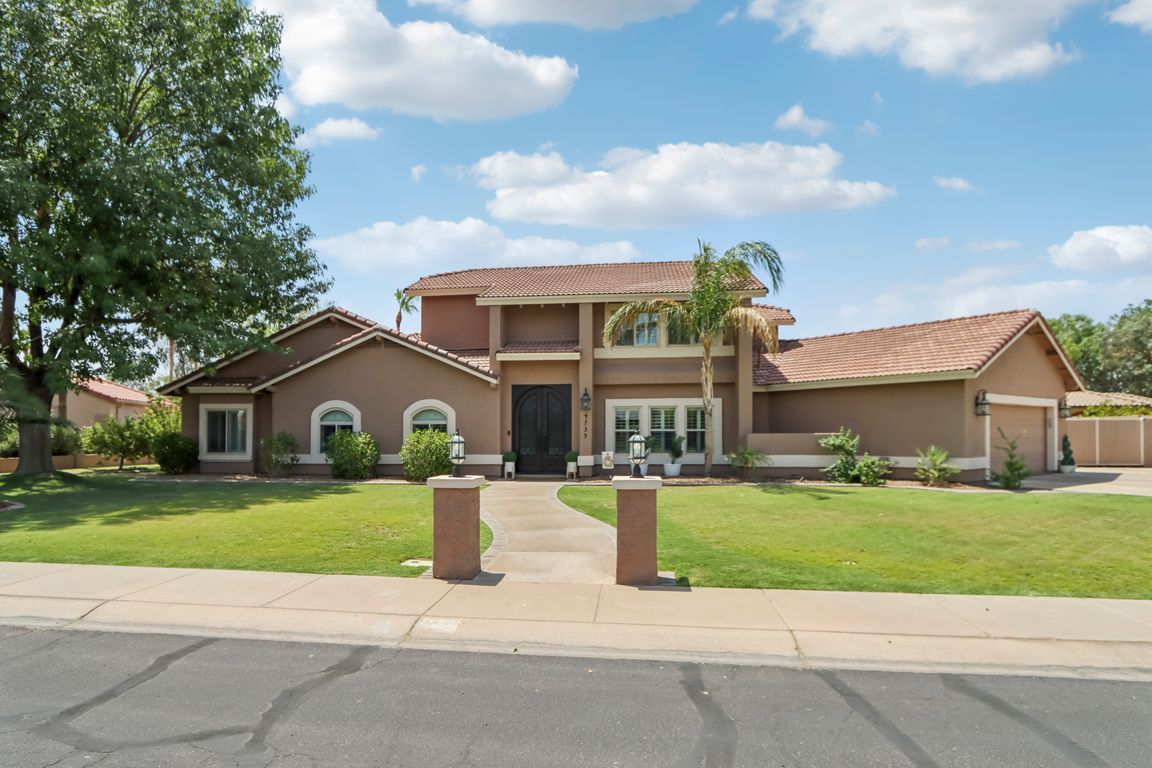 E Harmony Cir-S0207-001.jpg