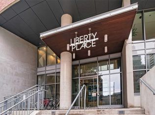 150 E Liberty St #812, Toronto, ON M6K 3R5